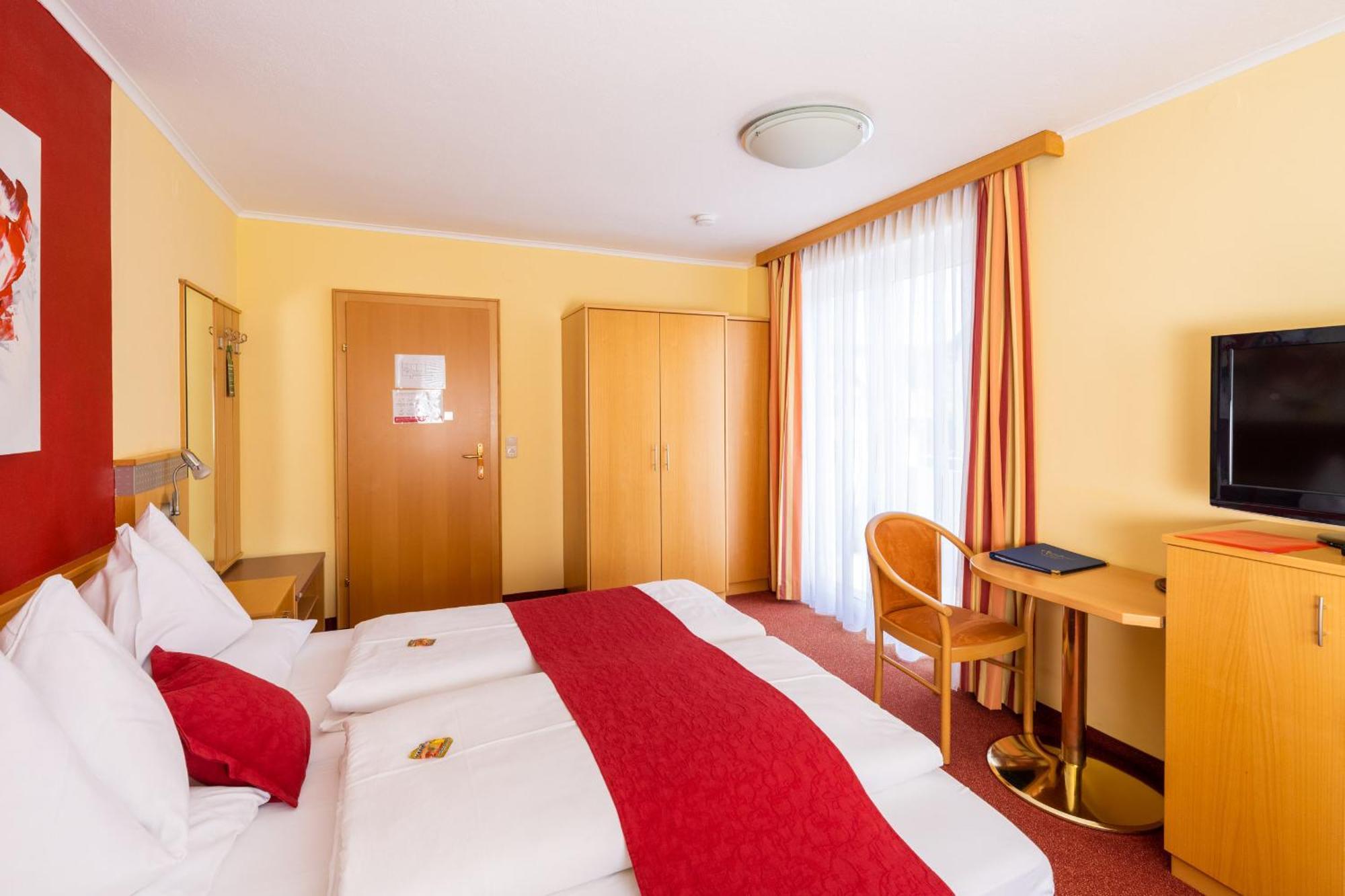 Strandhotel Schabus Velden am Wörthersee Habitación foto