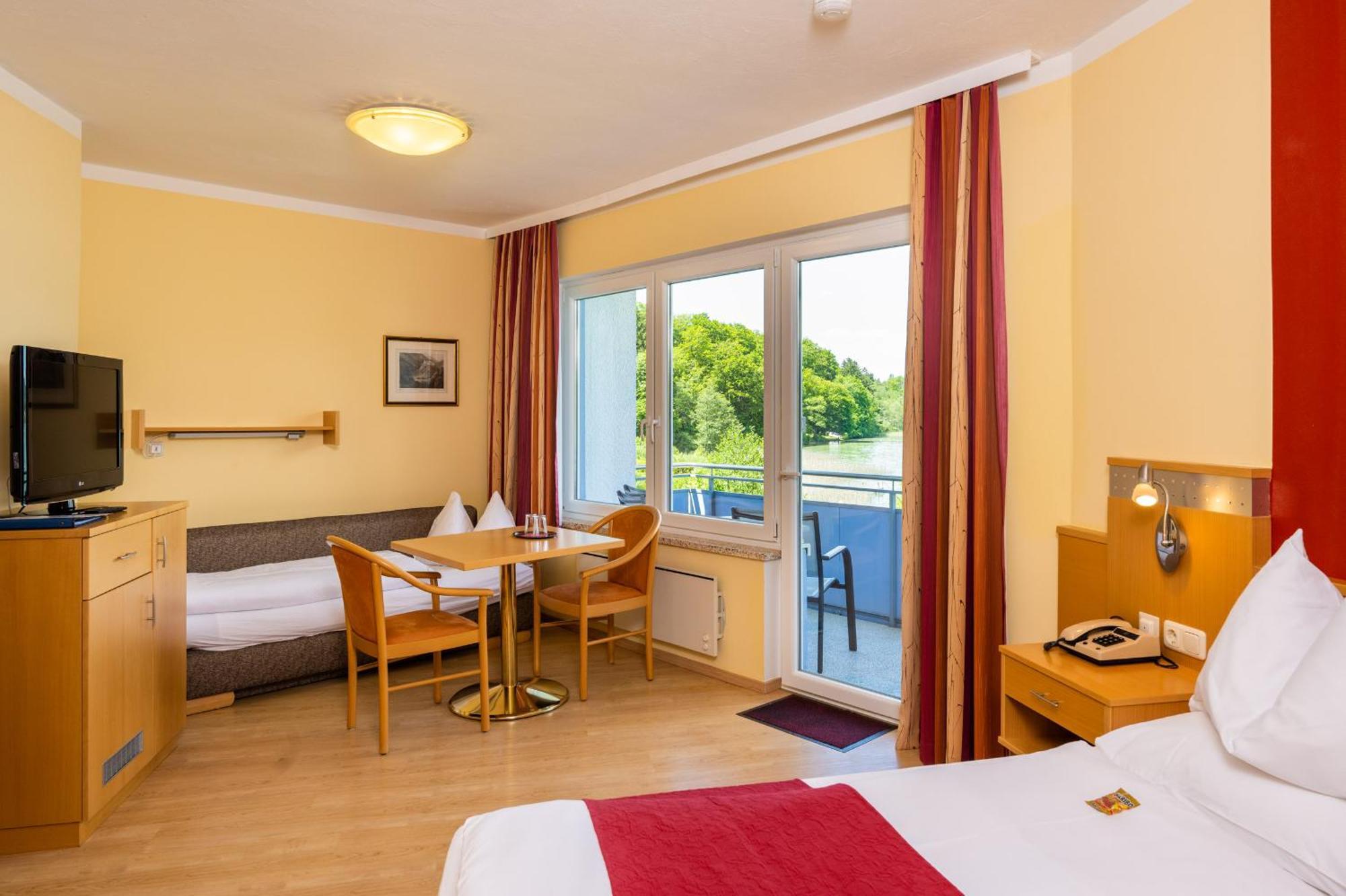 Strandhotel Schabus Velden am Wörthersee Habitación foto